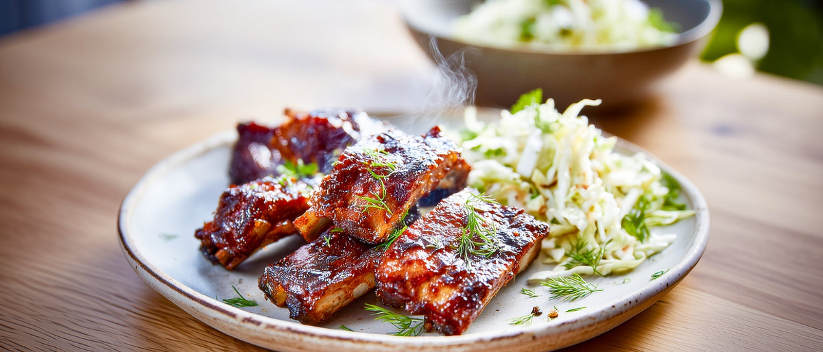Würzige Spareribs mit Krautsalat
