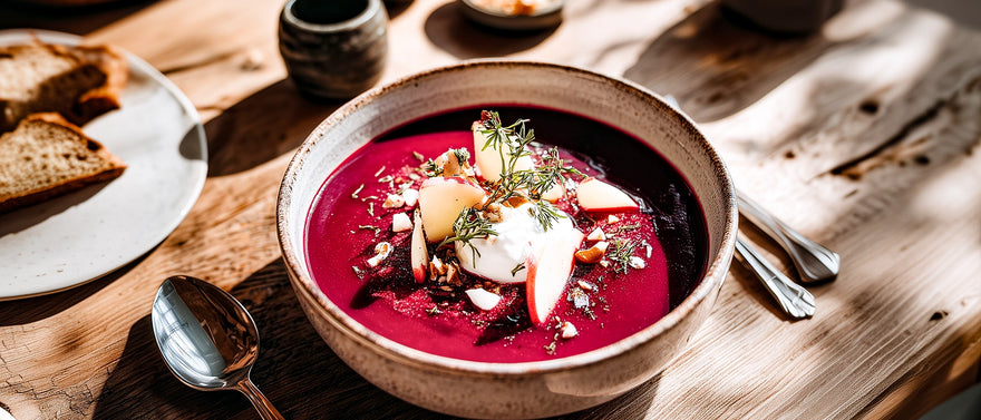 Rote-Beete-Suppe mit Apfel und Lebkuchengewürz