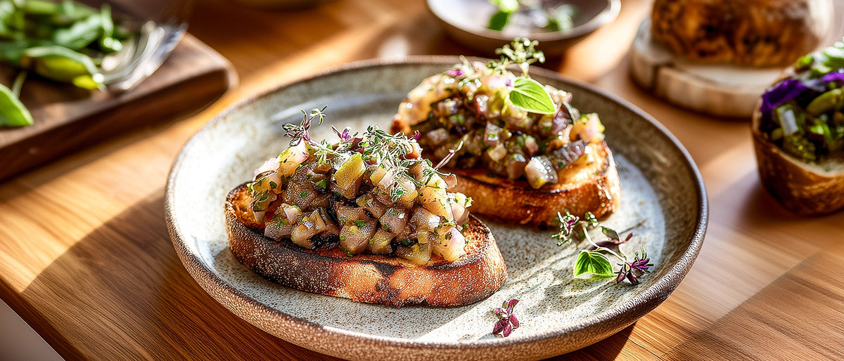 Auberginentatar mit Röstbrot