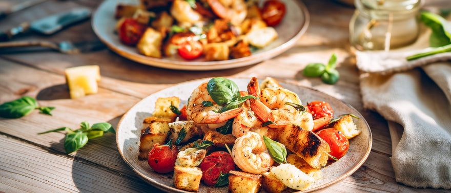 Brotsalat mit gegrillten Knoblauchgarnelen