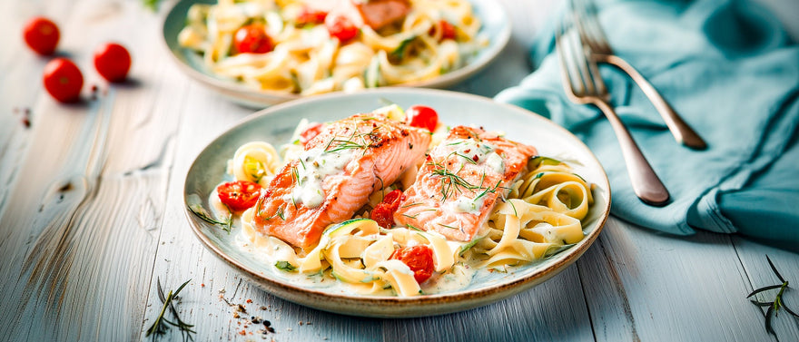 Wildwasserlachs mit Bandnudeln