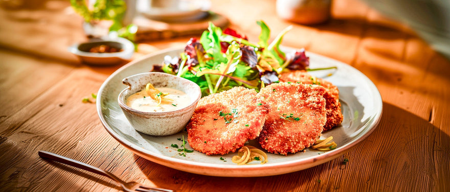 Sellerieschnitzel mit Feldsalat und Zitronenremoulade