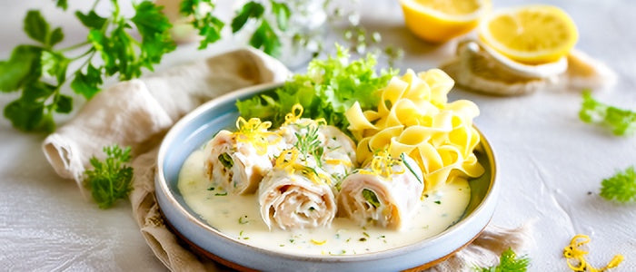 Fischröllchen mit Weinsoße