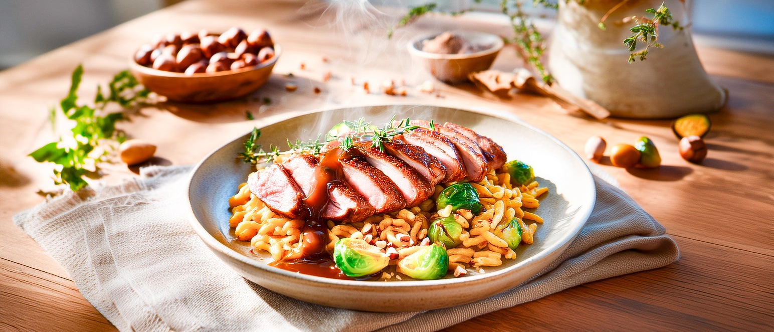 Entenbrust mit Haselnuss-Spätzle und Feigensoße