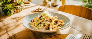 Herzhafte Spätzle-Pfanne „Allgäuer Art“