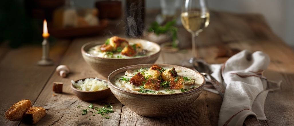Sauerkrautsuppe mit geröstetem Bauernbrot
