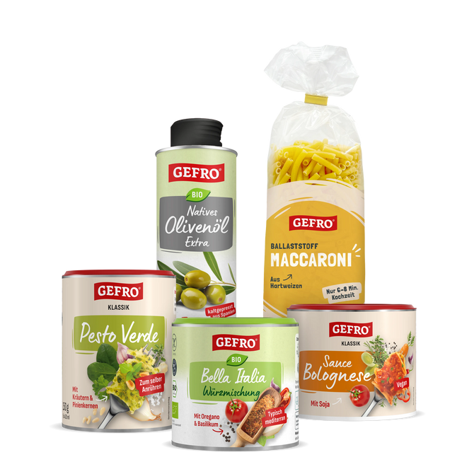 GEFRO Produkte für italienische Küche: Maccaroni, Olivenöl, Pesto Verde, Würzmischung und Sauce Bolognese.