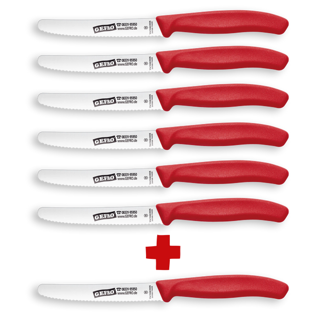 Set mit 7 Frühstücksmessern mit Wellenschliff, silberner Klinge und rotem Griff, einzeln auf schwarzem Hintergrund