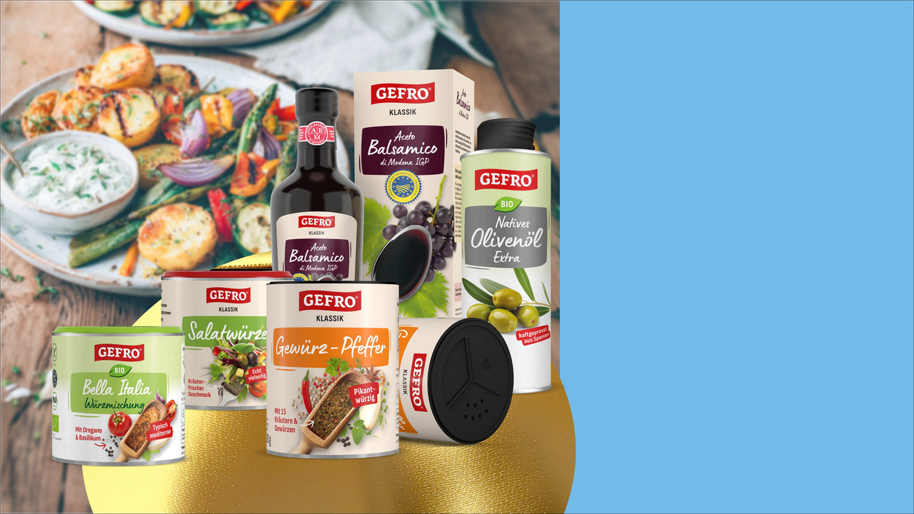 GEFRO Gewürze, Balsamico und Olivenöl vor einem Teller mit Grillgemüse, passend zum Würzen und Verfeinern