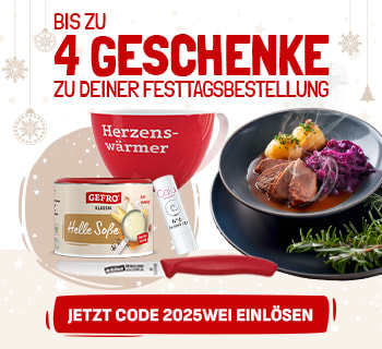 Weihnachtlicher Mobile-Banner von GEFRO: Neben einem festlichen Tellergericht mit Rotkohl, Knödeln und Fleisch stehen eine Dose „GEFRO Helle Soße“, eine rote Tasse mit der Aufschrift „Herzenswärmer“, Lippenpflege und ein Messer. Darüber steht „Bis zu 4 Geschenke zu deiner Festtagsbestellung“. Unten befindet sich ein roter Button mit dem Hinweis „Jetzt Code 2025WEI einlösen“.