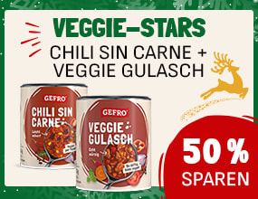 Produktteaser mit zwei GEFRO-Dosen: „Chili sin Carne“ und „Veggie Gulasch“. Darüber der Titel „Veggie-Stars – Chili sin Carne + Veggie Gulasch“. Rechts ein roter Kreis mit „50 % sparen“. Goldener Rentierprint als Akzent.
