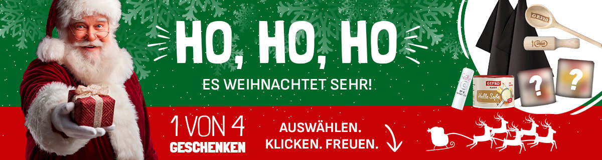 Breites Weihnachtsbanner mit Weihnachtsmann, der dem Betrachter ein Geschenk entgegenstreckt. Große Schrift „Ho, Ho, Ho – Es weihnachtet sehr!“. Rechts Geschenkoptionen wie Kochlöffel, schwarzes Tuch, Soße und Überraschungsgeschenke. Unten rote Leiste mit „1 von 4 Geschenken – Auswählen. Klicken. Freuen.“ und einer Schlitten-Grafik.