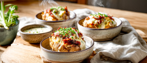 Ofenkartoffeln mit Gemüse-Specksoße