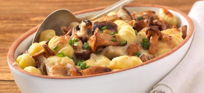 Gratinierte Gnocchi mit Walnuss-Waldpilzragout | GEFRO