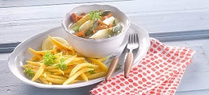 Gebratene Schupfnudeln mit Spargel-Pfifferlingfrikassee