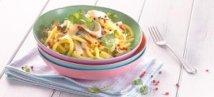 Maccaroni mit Spargel und Frühlingskräutern