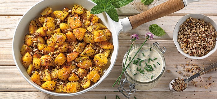 Würzige Bratkartoffeln mit Kräuterjoghurt | GEFRO