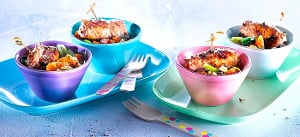 Mini-Hähnchenrouladen auf Lauchsalat