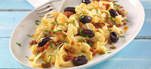 Bandnudeln mit geröstetem Blumenkohl und GEFRO Pesto Rosso