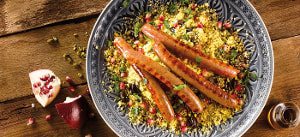Gegrillte Merguez mit Granatapfel-Couscous