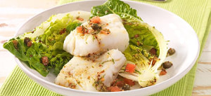 Kabeljau mit Salatherzen in Kaperndressing