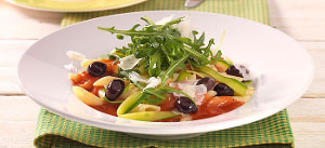 Penne mit Zucchini und Rucola