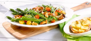 Pilzsalat mit Kartoffeltörtchen