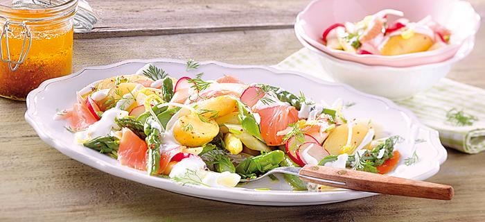 Spargelsalat mit Räucherlachs - Rezept | GEFRO