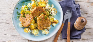 Veganes Pfeffersteak mit Bratkartoffelsalat