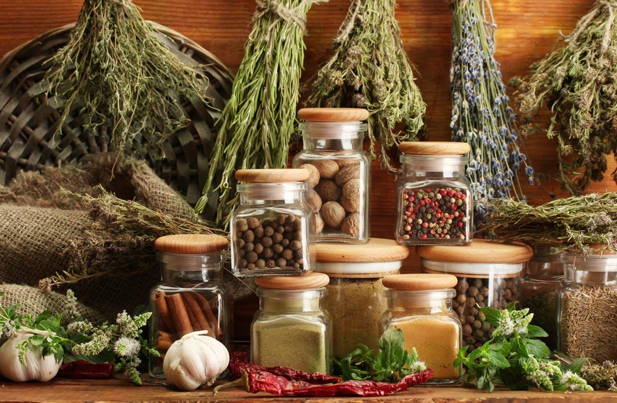 Gewürze und Kräuter - die positive Wirkung der aromatischen Alleskönner ...