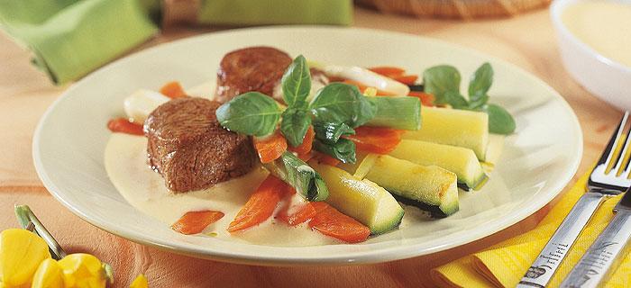 Rote Beete-Salat mit Feta &amp; Walnüssen | GEFRO